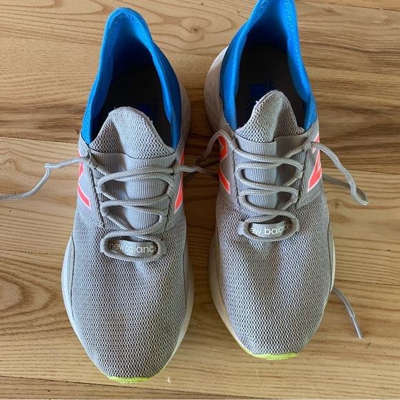 New Balance Roav running shoe sneakers W’s 10 - Picture 2 of 6